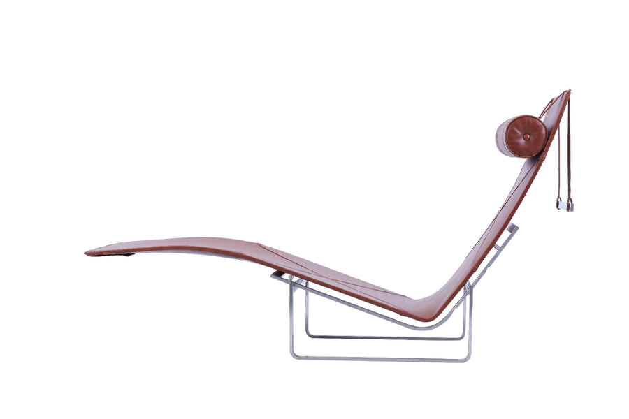 PK24 シェーズロングチェア / PK24 Chaise Lounge Chair