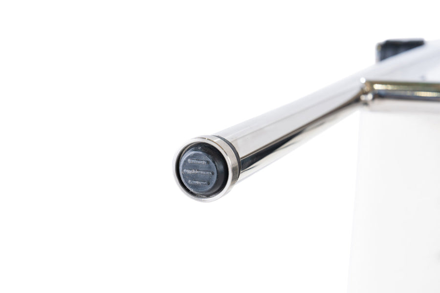 【展示品処分】【1点限り】LC1 アームチェア ブラックカウハイド