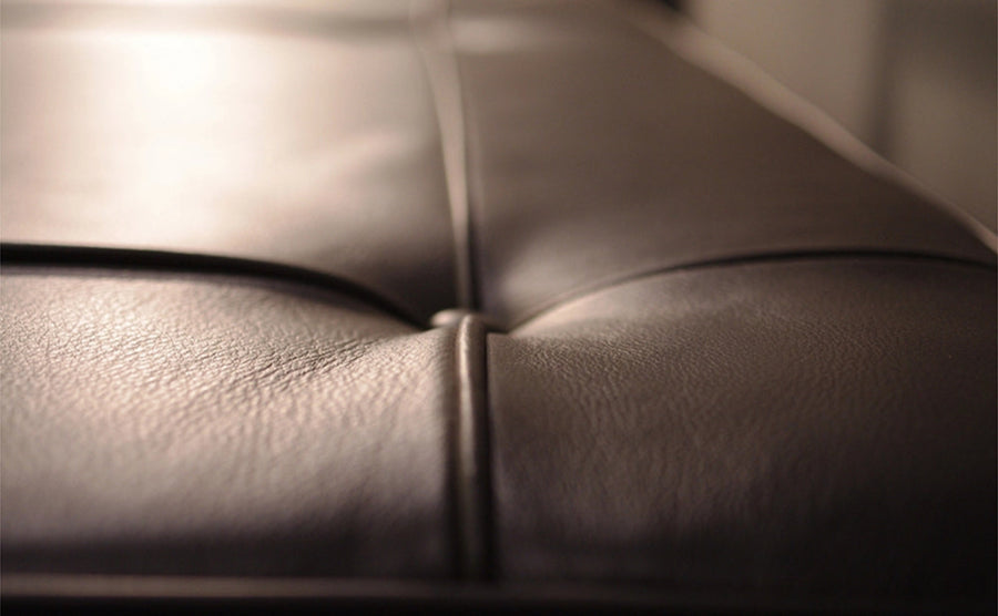 アイリーン・グレイ デイベッド/Elieen Grey Daybed