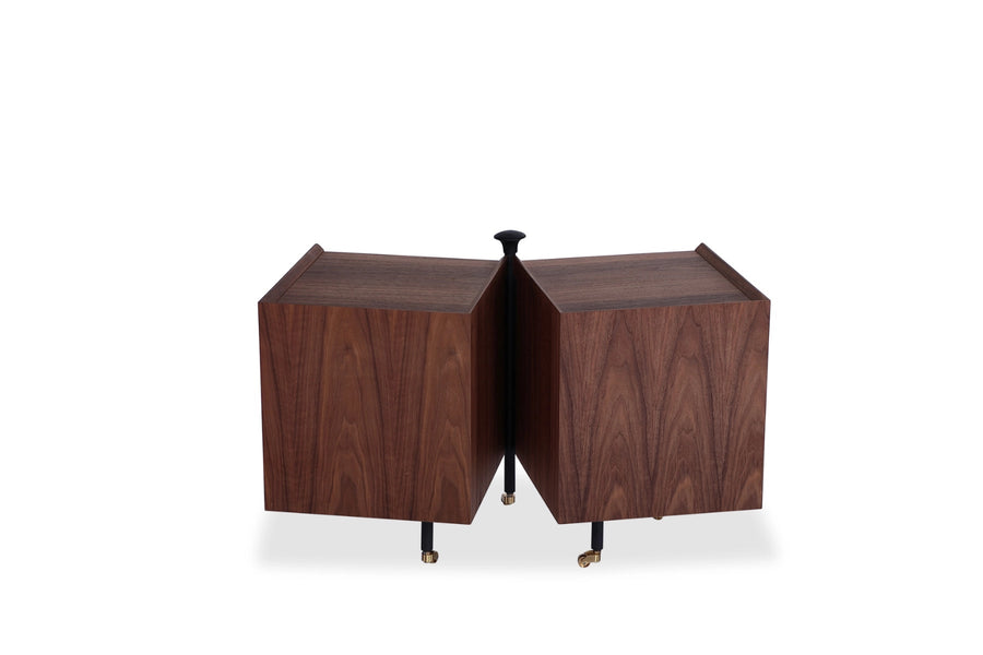 グローブキャビネット/Glove Cabinet