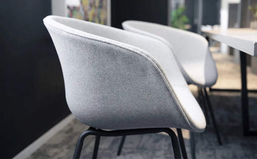 【クリアランス】【2点限り】モーブチェア フルカバー スチール脚 - MAUVE Chair Full Cover SteelLeg