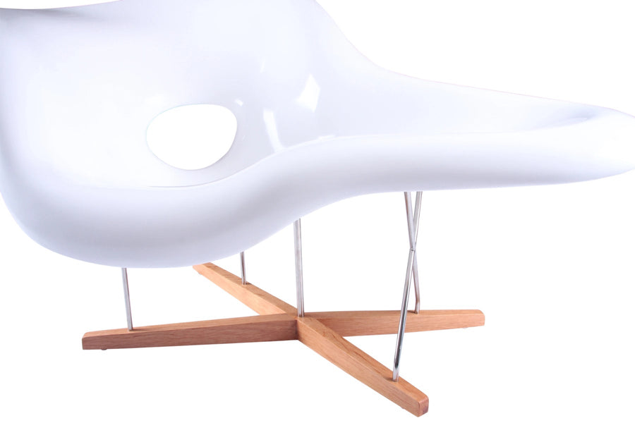 はろそだ】イームズ La Chaise / ラ シェーズ リプロダクト ラ はろそだ】イームズ La Chaise / ラ シェーズ リプロダクト ラ